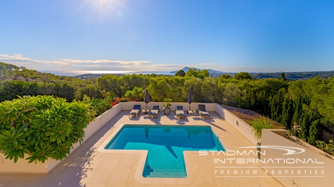 Beautiful Villa With Panoramic Sea Views Near Altea La Vella