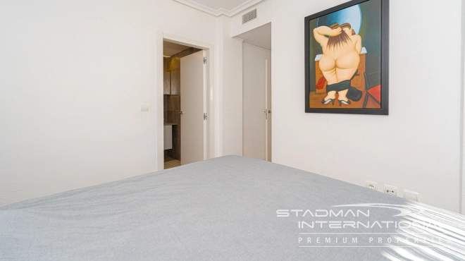 Mooi Appartement met Zeezicht en Ruim Terras aan het Strand