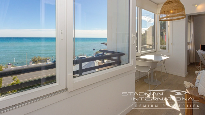 Mooi Appartement met Zeezicht aan het Strand in La Olla