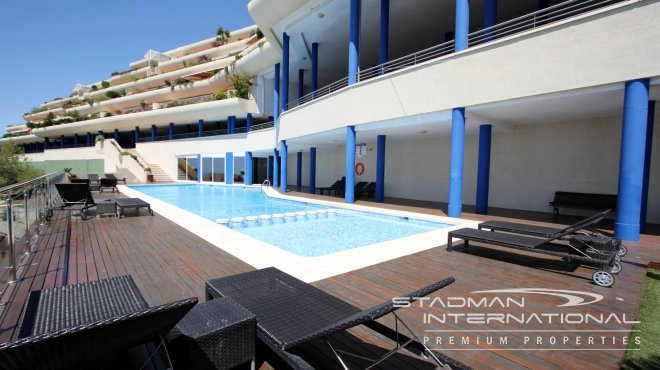 Ruim Luxe Appartement met Panoramisch Zeezicht in Altea Hills