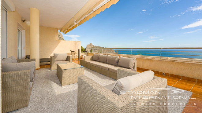 Ruim Luxe Appartement met Panoramisch Zeezicht in Altea Hills