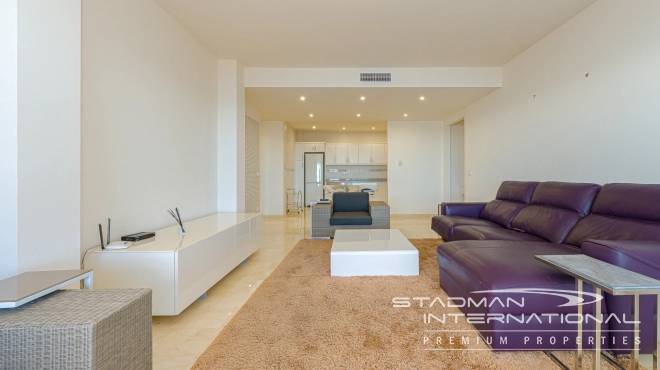 Ruim Luxe Appartement met Panoramisch Zeezicht in Altea Hills