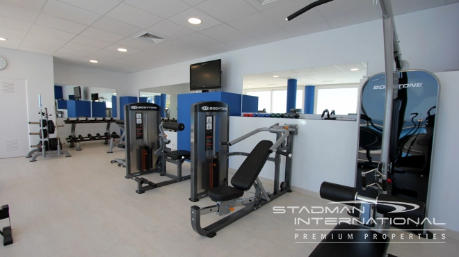 Ruim Luxe Appartement met Panoramisch Zeezicht in Altea Hills