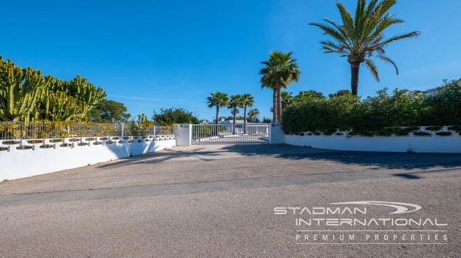 Exclusieve Villa op een Privé Landgoed van 6.000 m² in  Albir