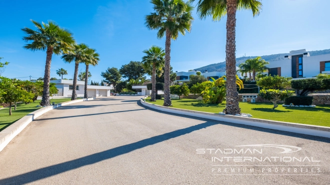Exclusieve Villa op een Privé Landgoed van 6.000 m² in  Albir