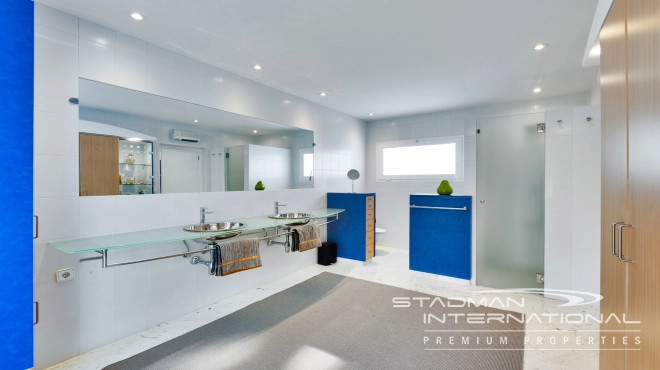 Exclusieve Villa op een Privé Landgoed van 6.000 m² in  Albir