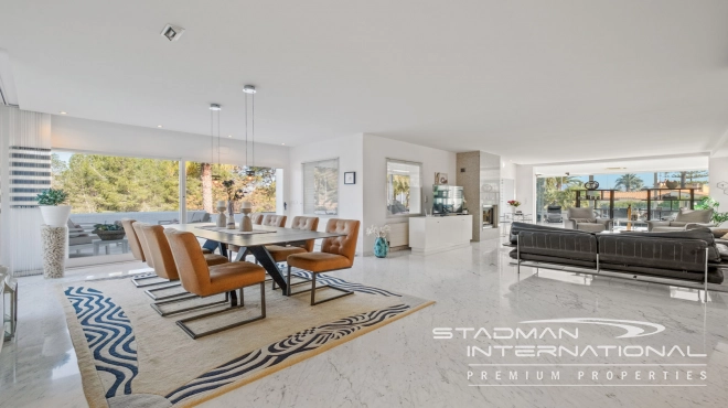 Exclusieve Villa op een Privé Landgoed van 6.000 m² in  Albir