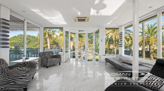 Exclusieve Villa op een Privé Landgoed van 6.000 m² in  Albir