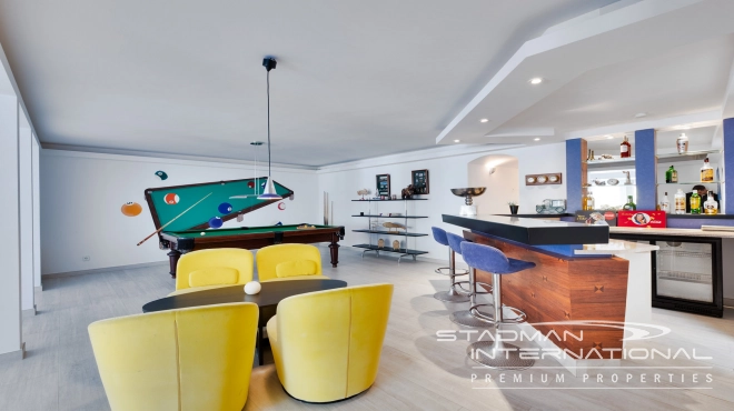 Exclusieve Villa op een Privé Landgoed van 6.000 m² in  Albir