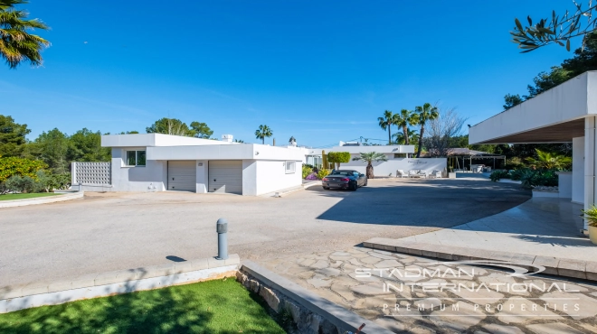 Exclusieve Villa op een Privé Landgoed van 6.000 m² in  Albir