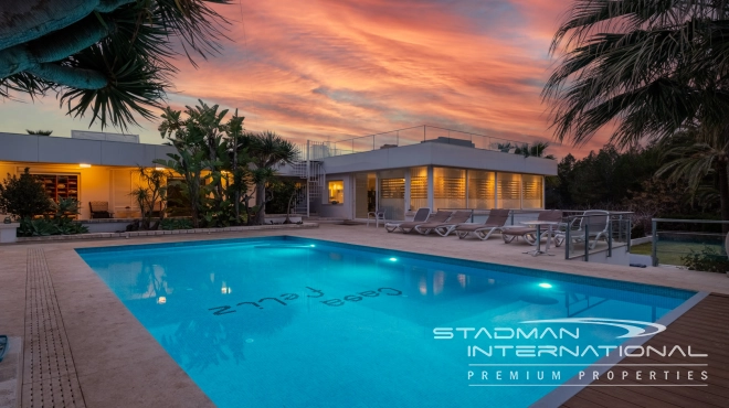 Exclusieve Villa op een Privé Landgoed van 6.000 m² in  Albir