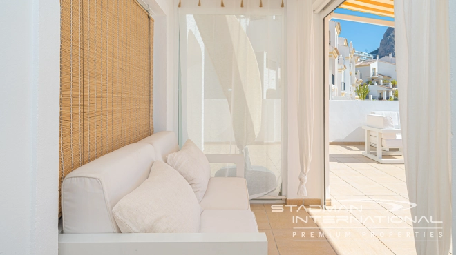 Appartement aan het Strand met Groot Terras en Zeezicht