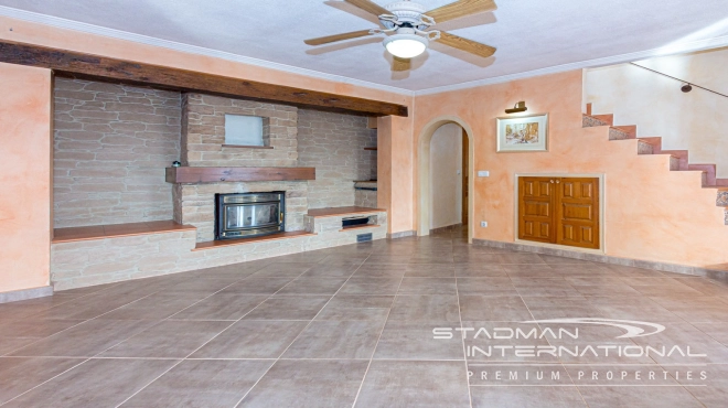 Elegante Mediterrane Villa met Panoramisch Zeezicht in Altea