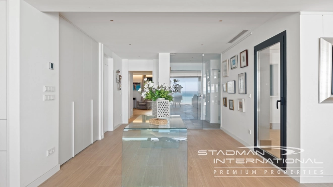 Spectaculair Luxe Appartement aan de Promenade in Altea