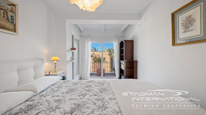 Half-Open Villa met Panoramisch Zeezicht in Altea Hills
