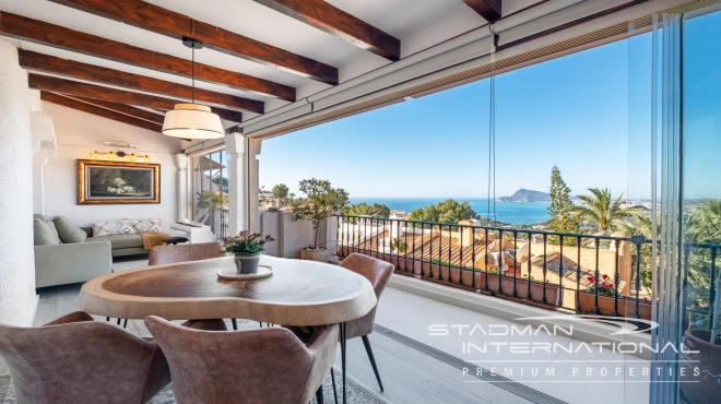 Half-Open Villa met Panoramisch Zeezicht in Altea Hills
