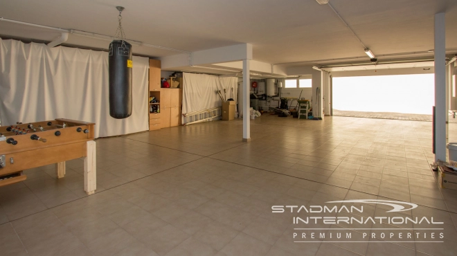 Quality Luxury Villa Near the Center of Alfaz del Pi