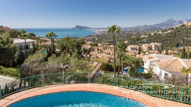Large Villa with Stunning Panoramic Sea Views across the Altea Bay