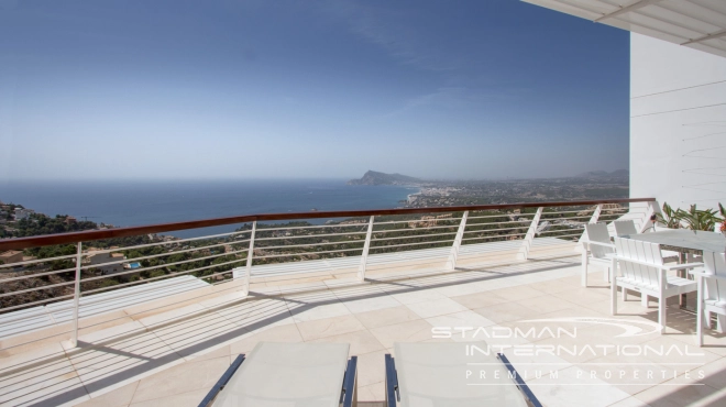 SOLD---Large Modern Corner Apartment in Altea Hills with Amazing Sea Views