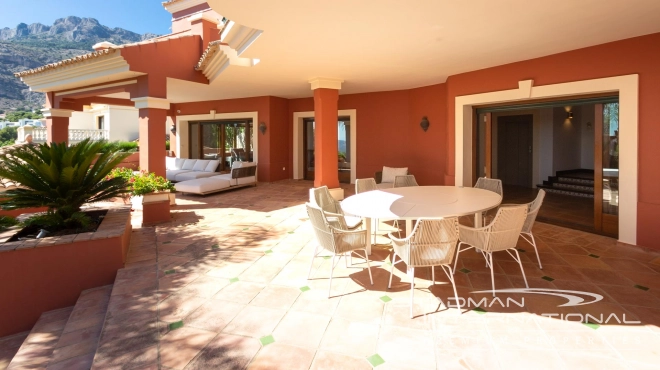 By Far the Most Prestigious Luxury Villa in Altea Hills