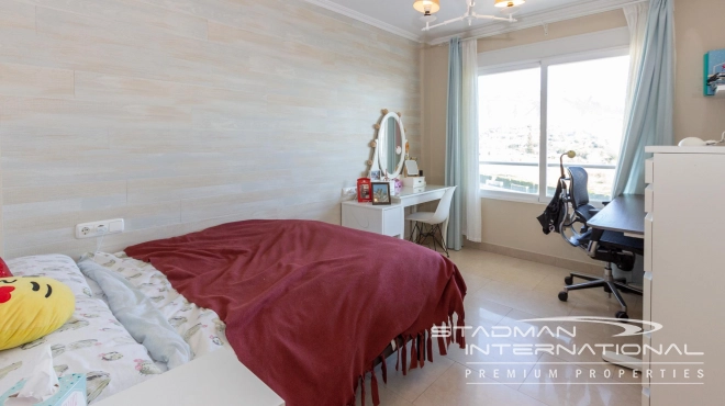 Spacious Penthouse with Panoramic Sea Views in Altea Town Centre