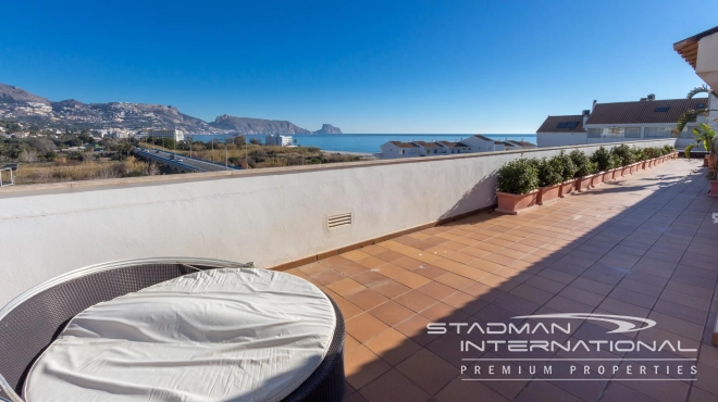 Spacious Penthouse with Panoramic Sea Views in Altea Town Centre