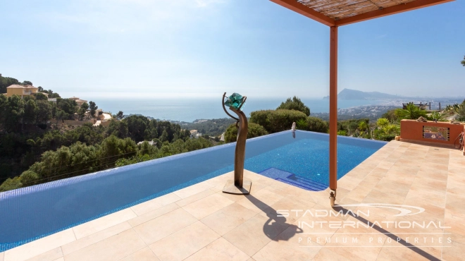 Luxuriöse Villa im mexikanischen Stil mit wunderschönem Meerblick