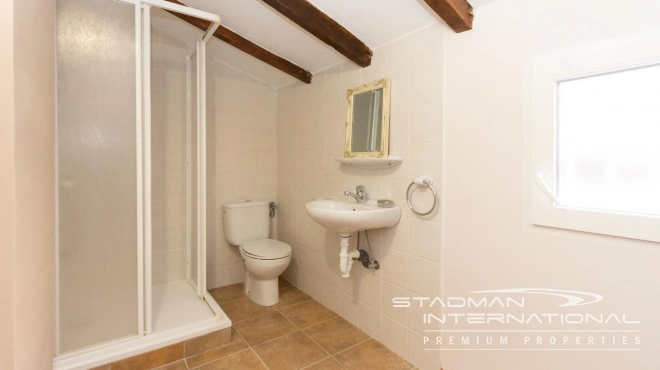 Villa on a Large Domain with Beautiful Views in La Nucia