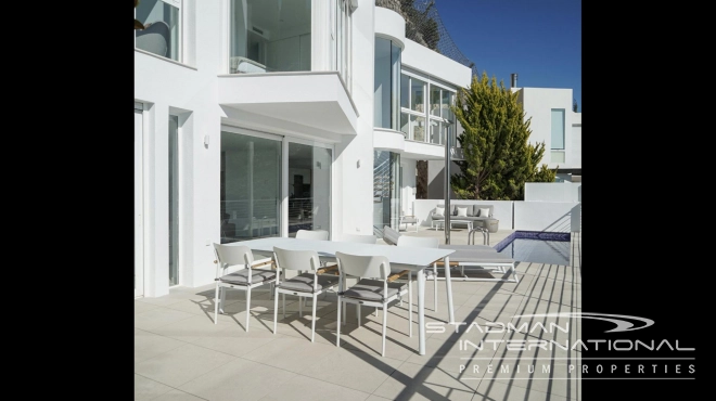 Villa in the Sierra de Altea with Sea View