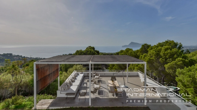 Außergewöhnliche Villa mit Wunderschönem Panoramablick und Voller Privatsphäre