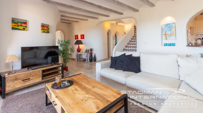 Beautiful Villa on a Large Flat Corner Plot with Sea Views