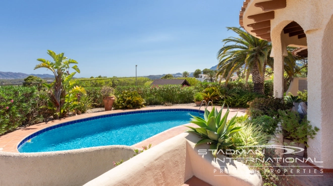 Beautiful Villa on a Large Flat Corner Plot with Sea Views