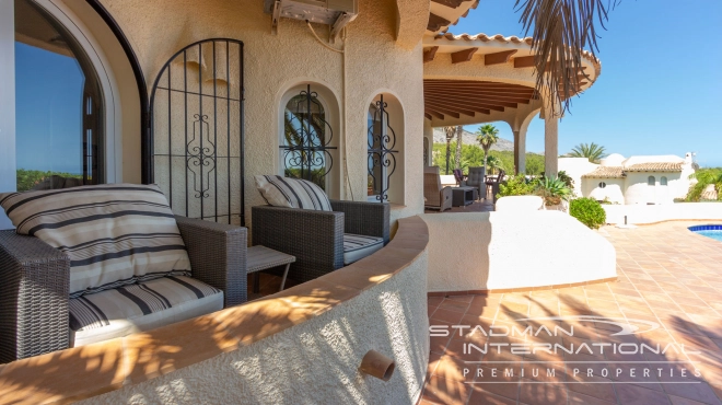 Beautiful Villa on a Large Flat Corner Plot with Sea Views
