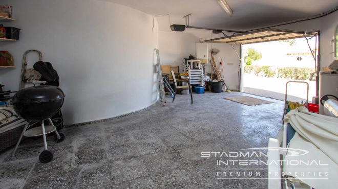 Beautiful Villa on a Large Flat Corner Plot with Sea Views