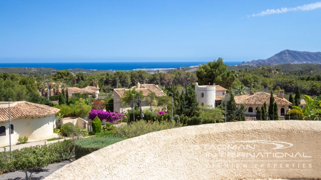 Beautiful Villa on a Large Flat Corner Plot with Sea Views