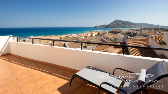 Renoviertes Duplex-Penthouse mit Meerblick in der Altstadt von Altea