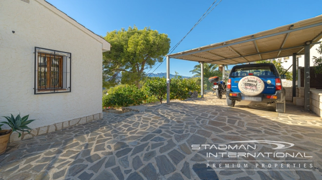 Charmante Villa met Bergzicht op een Centrale Locatie