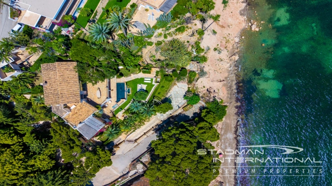 Frontline Villa with Stunning Sea views in Altea