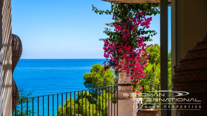 Frontline Villa with Stunning Sea views in Altea