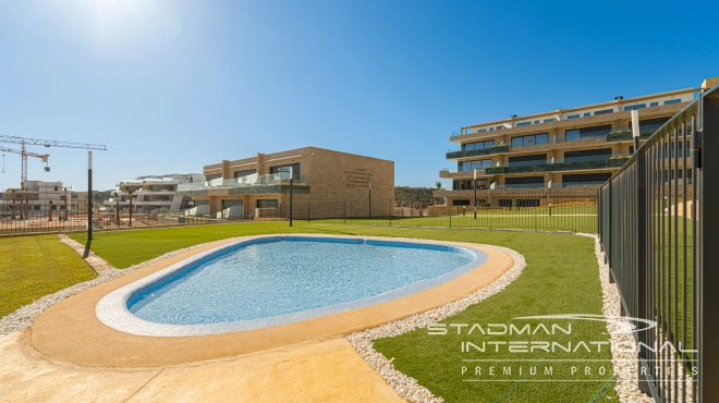 Luxury Corner Penthouse with Sea Views and Large Terraces