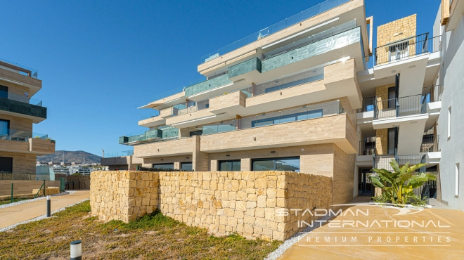 Luxury Corner Penthouse with Sea Views and Large Terraces