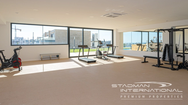 Luxury Corner Penthouse with Sea Views and Large Terraces