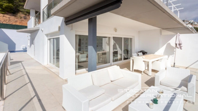 Semi-detached Villa next to the Beach and the Harbour of Campomanes