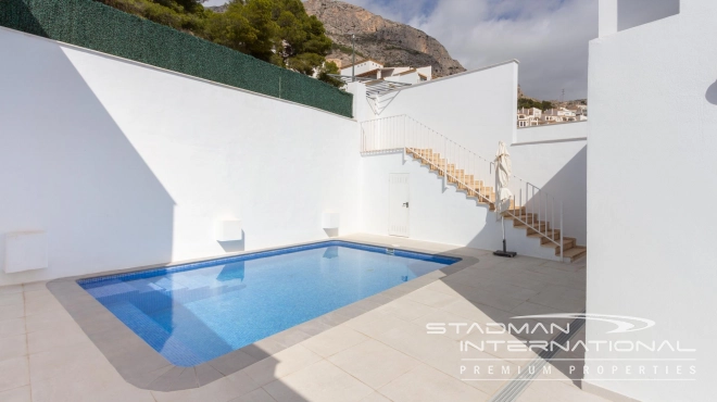 Semi-detached Villa next to the Beach and the Harbour of Campomanes