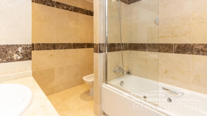 Semi-detached Villa next to the Beach and the Harbour of Campomanes