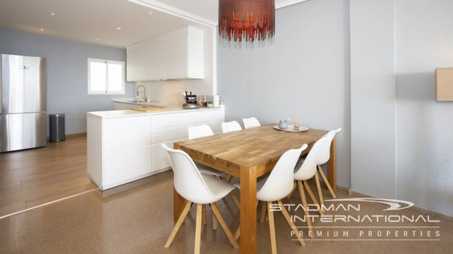 Large First Line Apartment on the Seafront in Altea