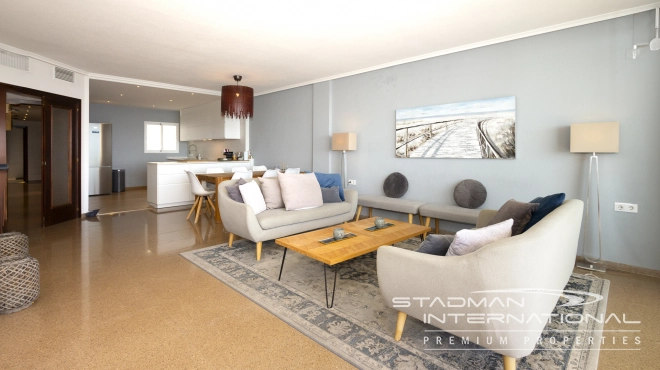 Large First Line Apartment on the Seafront in Altea