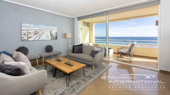 Large First Line Apartment on the Seafront in Altea
