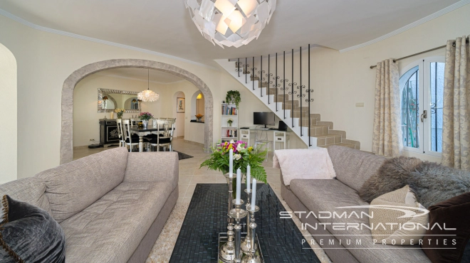 Renovated Villa with Breathtaking Sea Views near La Olla Beach