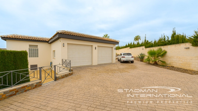 Beautiful Ground Floor Villa on a Spacious and Flat Plot